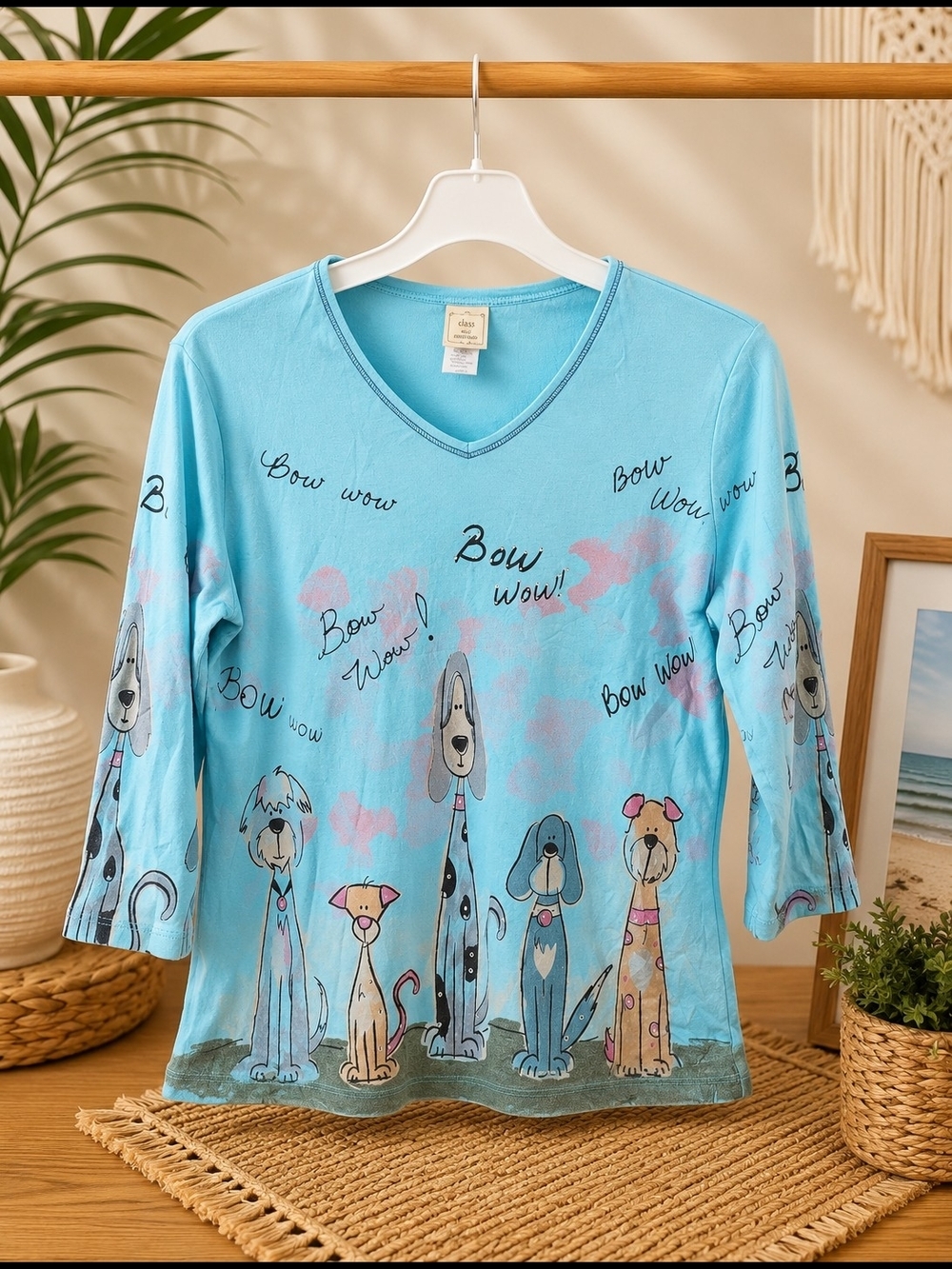 Jess & Jane USA Dog Print V-Neck 3/4 Sleeve Art Top Small Blue Cotton